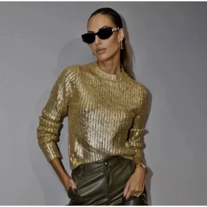 Gold Elegance Women's O-neck Fashion Sweater